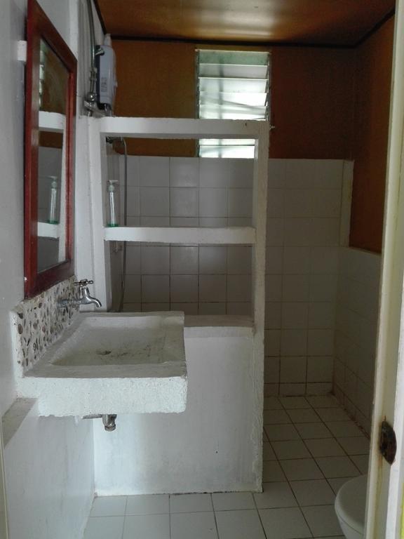 Surfers Home Boracay Balabag  Exterior photo